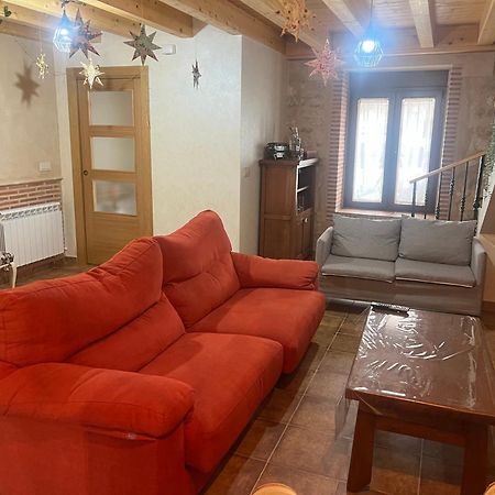 Casa Marite Vivienda De Uso Turistico Villa Campillo de Aranda Bagian luar foto