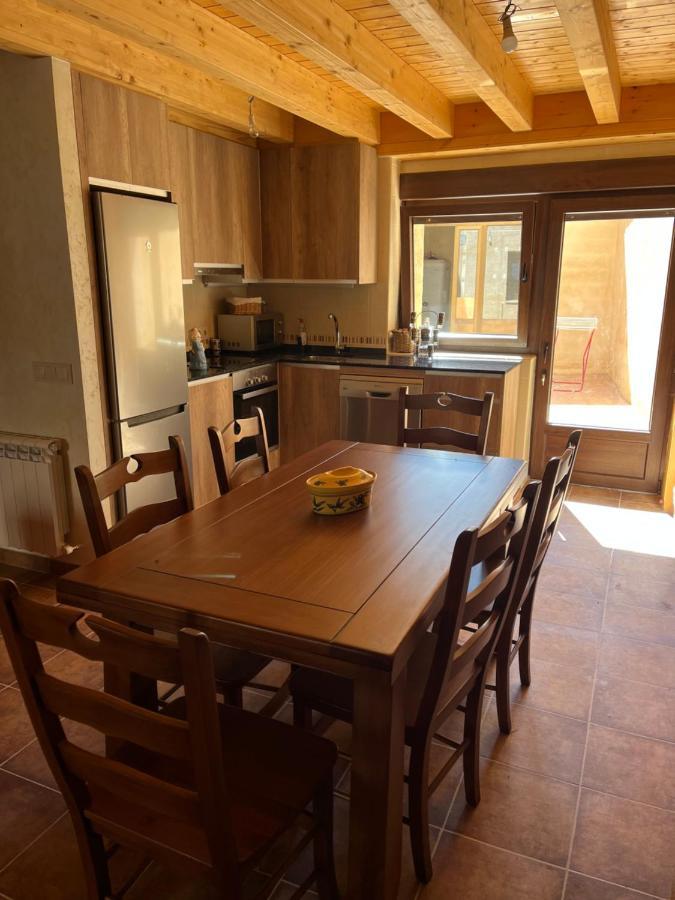 Casa Marite Vivienda De Uso Turistico Villa Campillo de Aranda Bagian luar foto
